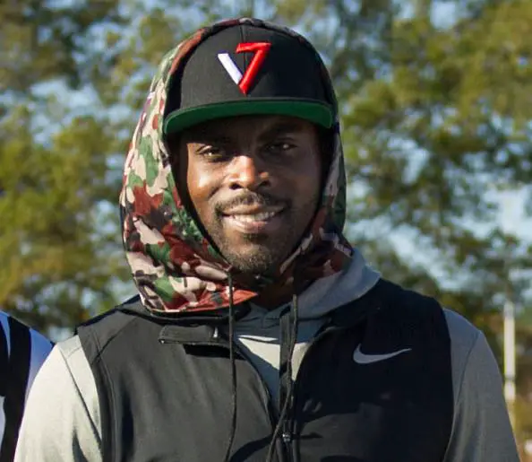 Michael Vick Net worth, Age Wife, BioWiki, Weight, Kids 2023 The