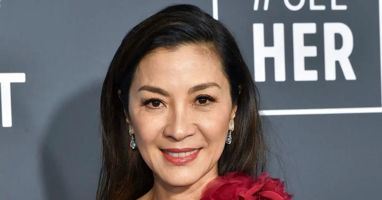 Michelle Yeoh height