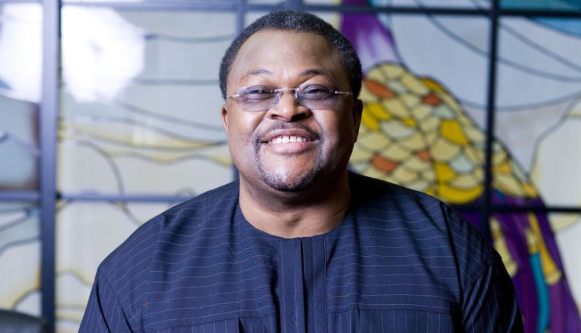 Mike Adenuga height