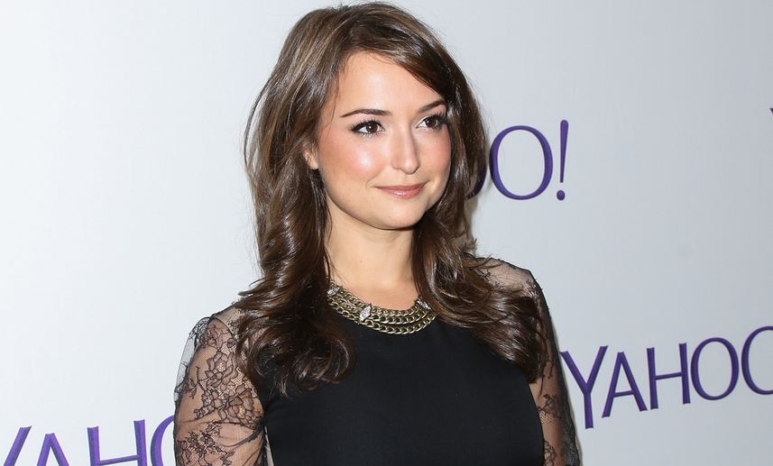 Milana Vayntrub weight