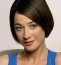 Moira Kelly height