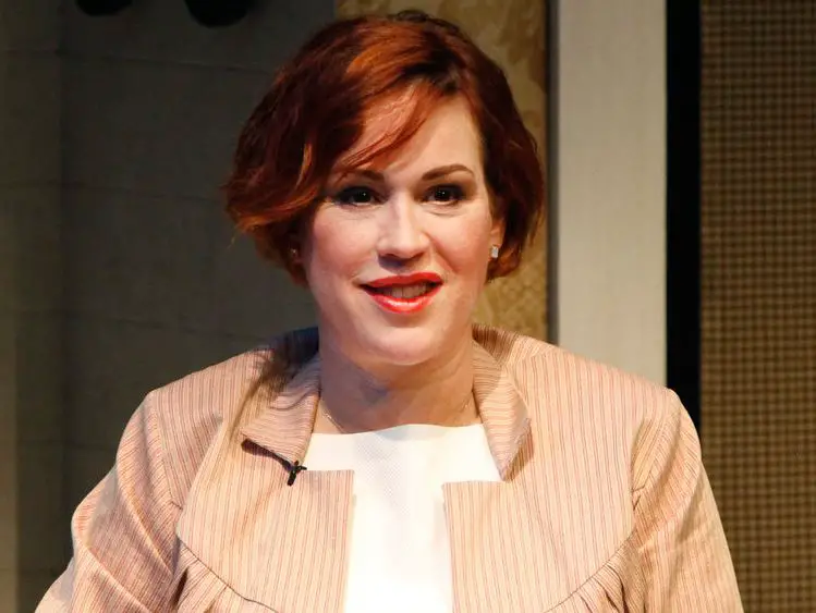 Molly Ringwald weight