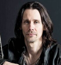 Myles Kennedy net worth