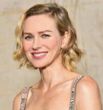 Naomi Watts weight