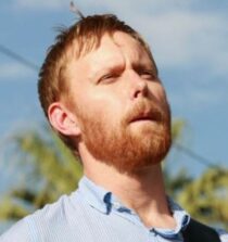 Nate Mendel height