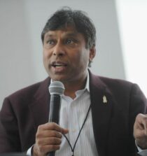 Naveen Jain weight