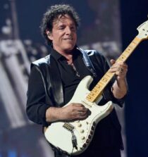 Neal Schon weight