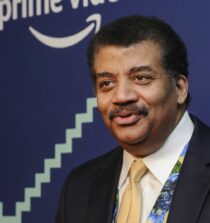 Neil Degrasse Tyson height