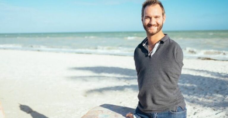 Nick Vujicic Net worth, Age: Kids, Wife, Weight, Bio-Wiki 2024| The