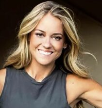 Nicole Curtis net worth