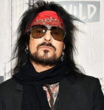 Nikki Sixx