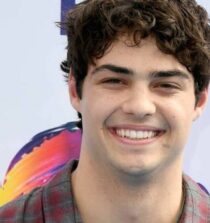 Noah Centineo height