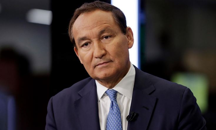 Oscar Munoz net worth