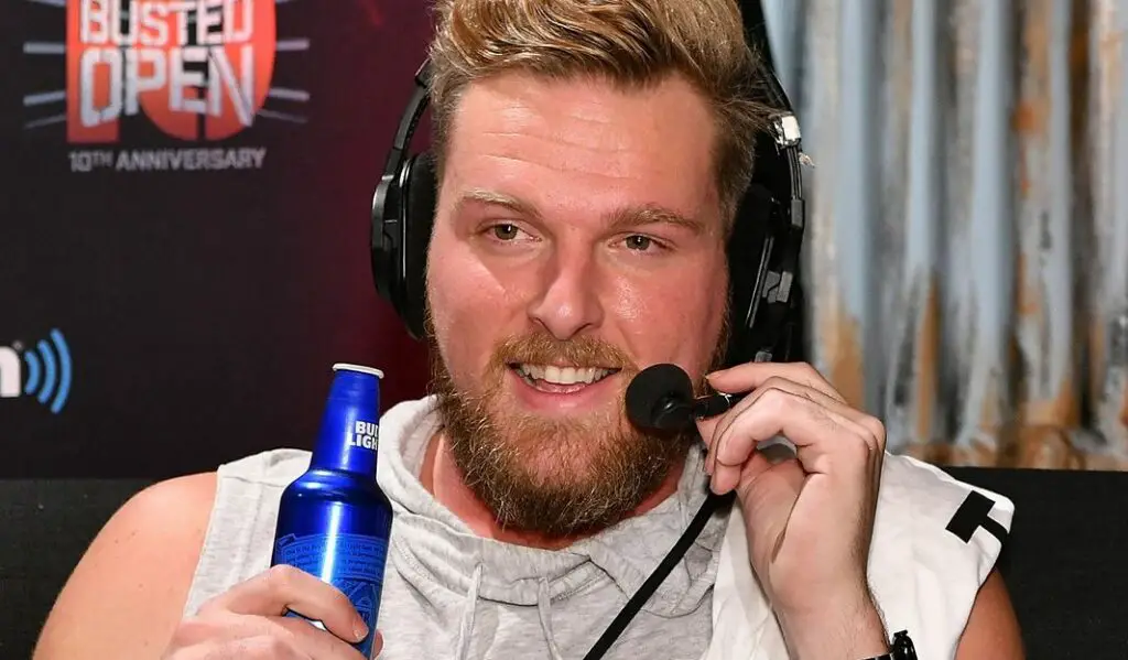 pat-mcafee-net-worth-wife-age-weight-kids-bio-wiki-2022-the