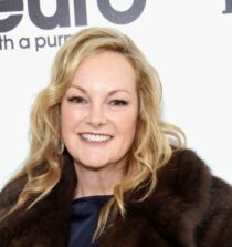 Patty Hearst net worth