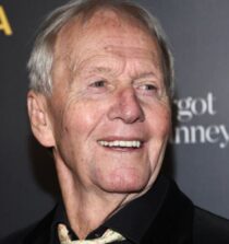 Paul Hogan height