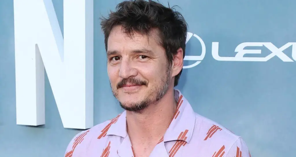 How Much Does Pedro Pascal Weight