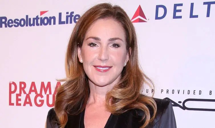 Peri Gilpin net worth