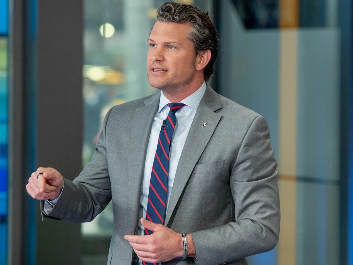pete-hegseth-age-net-worth-kids-weight-wife-bio-wiki-2023-the-personage