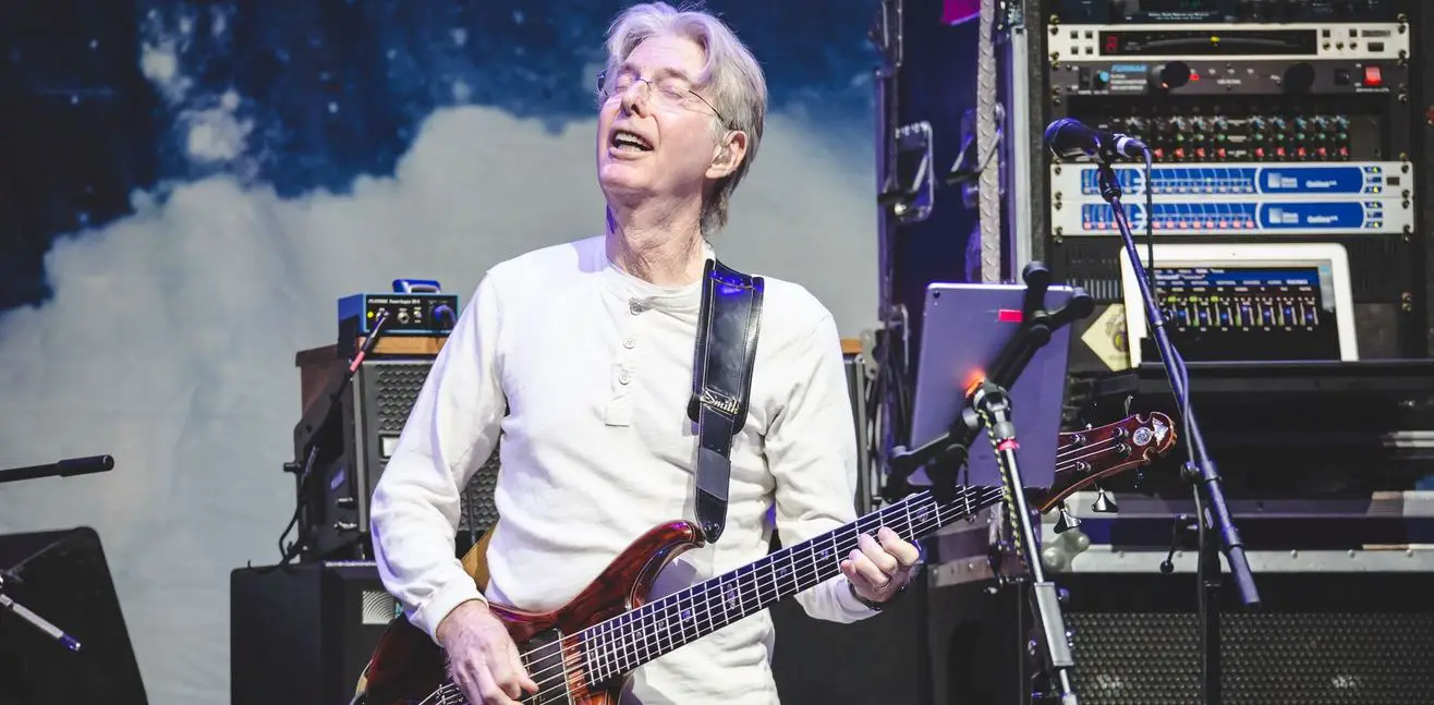 Phil Lesh net worth, Kids, Age, Weight, BioWiki, Wife 2022 The Personage