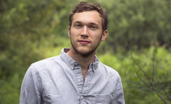 Phillip Phillips height