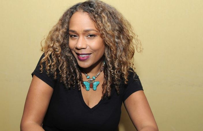 Rachel True height