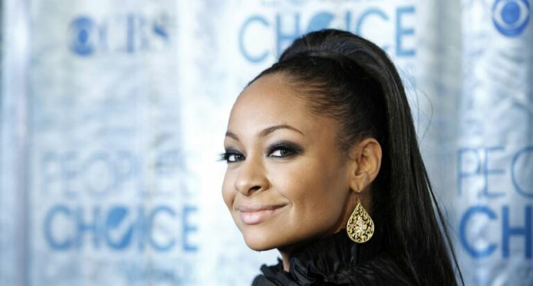 Raven Symone Net worth, Age: Weight, Kids, Wife, Bio-Wiki 2023- The