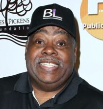 Reginald VelJohnson height