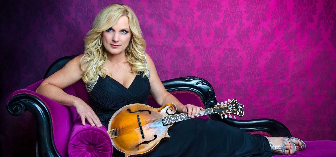 Rhonda Vincent height