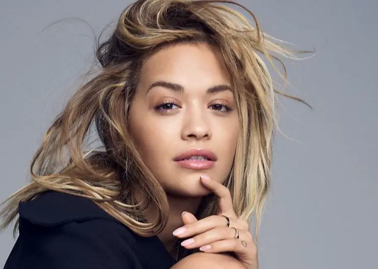 Rita Ora weight