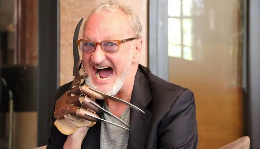 Robert Englund net worth, Wife, Weight, Kids, BioWiki, Age 2024 The