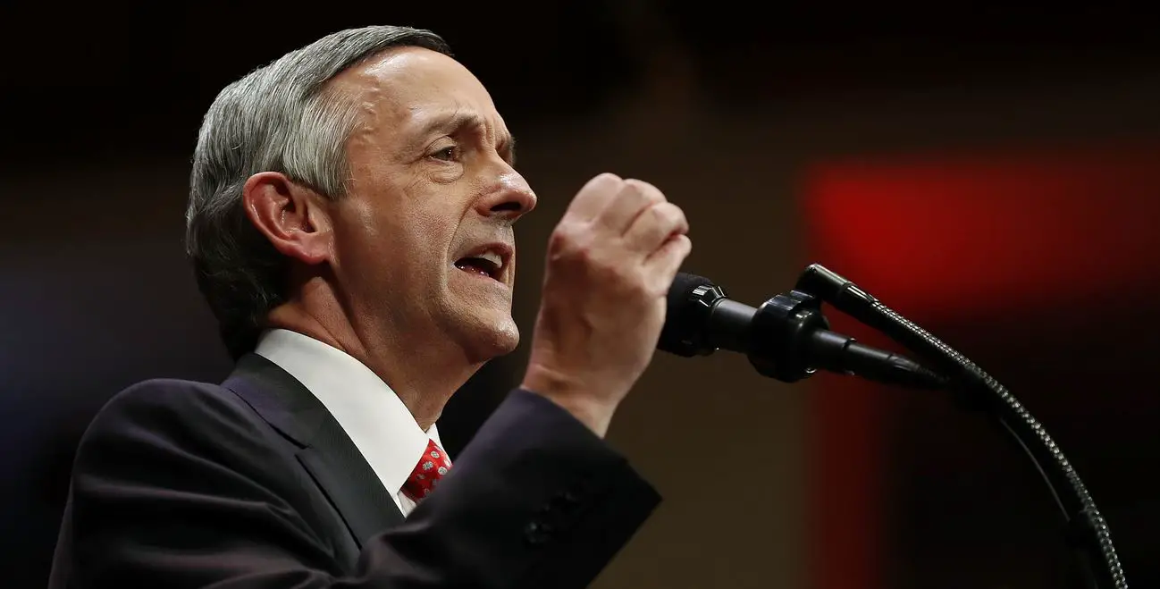 Robert Jeffress height