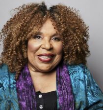 Roberta Flack height