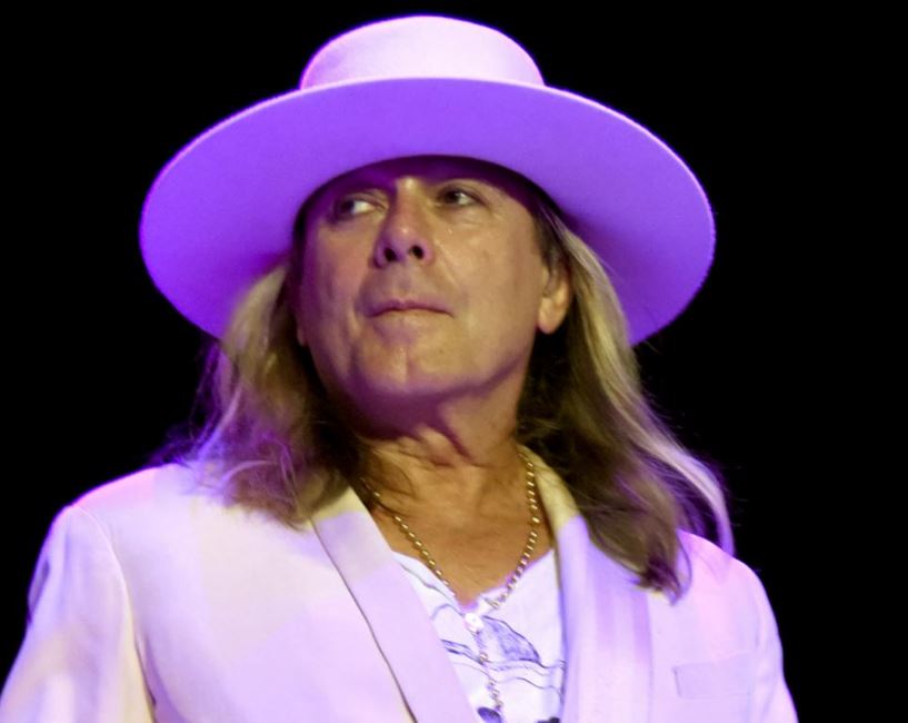 Robin Zander age