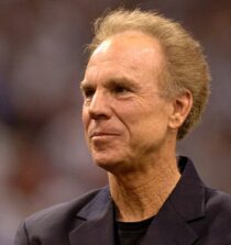 Roger Staubach net worth