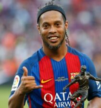 Ronaldinho age