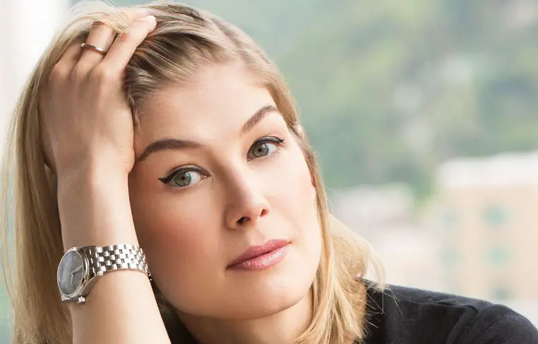 Rosamund Pike age