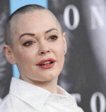 Rose McGowan weight