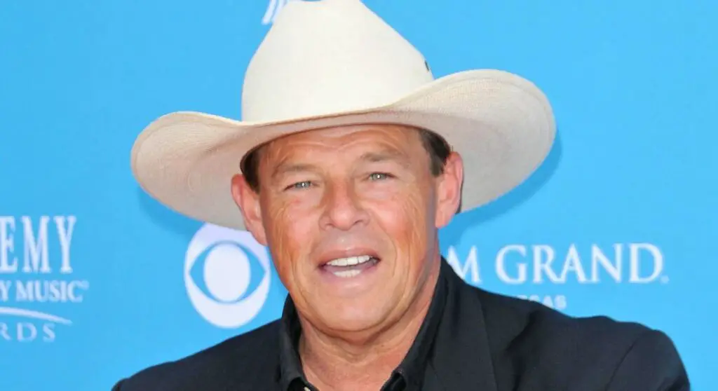 Sammy Kershaw Age, Net worth Weight, BioWiki, Kids, Wife 2022 The