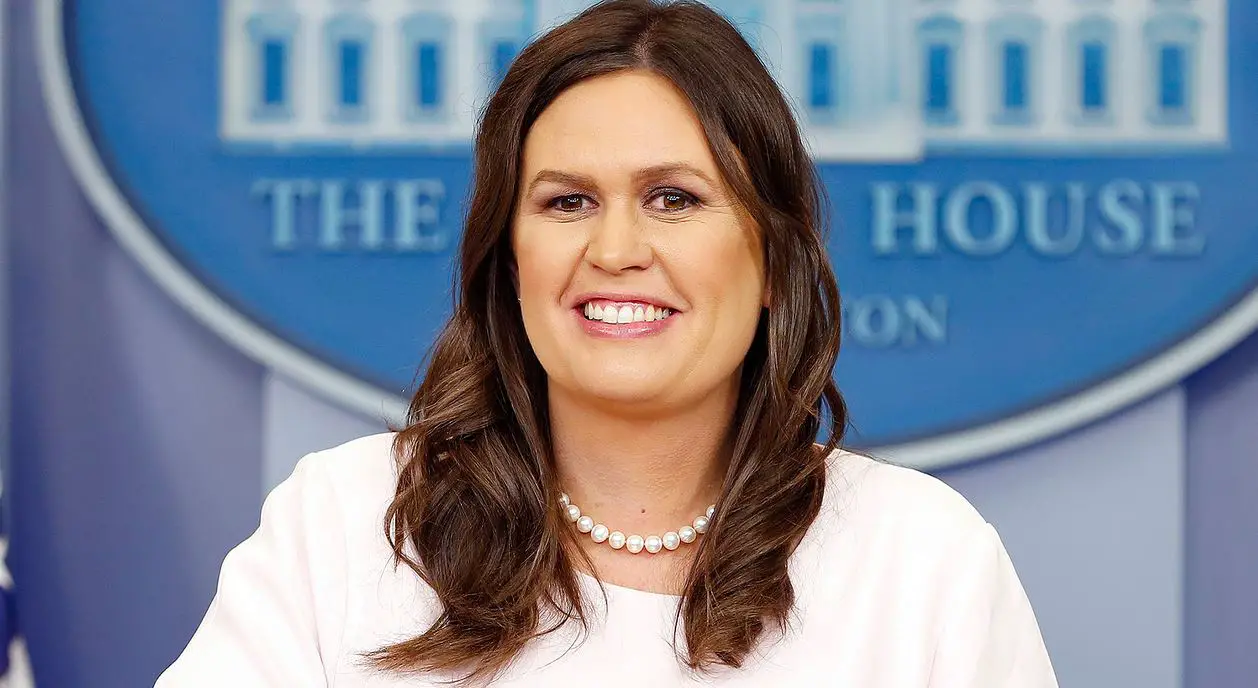 Sarah Huckabee Sanders height