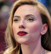 Scarlett Johansson age