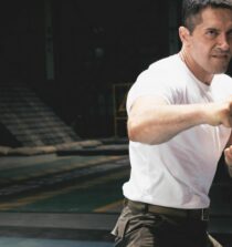 Scott Adkins height