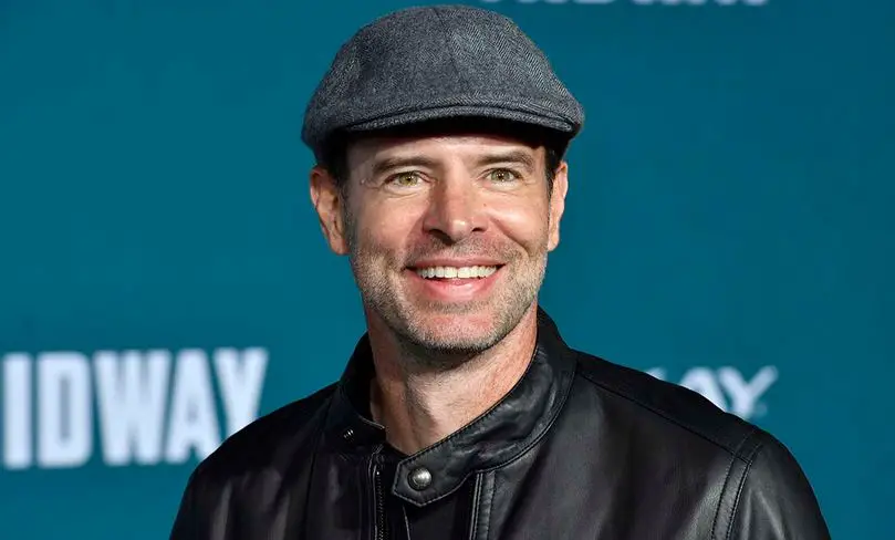 Scott Foley height