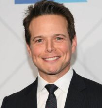 Scott Wolf age