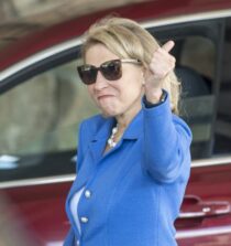 Shari Redstone weight