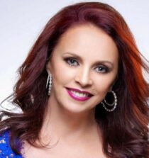 Sheena Easton height