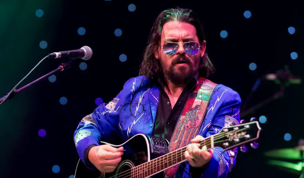 Shooter Jennings Net worth, Age: Kids, Weight, Wife, Bio-Wiki 2022