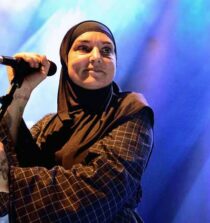 Sinead OConnor converted to Muslim