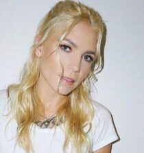 Skylar Grey age