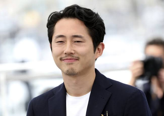 Steven Yeun height